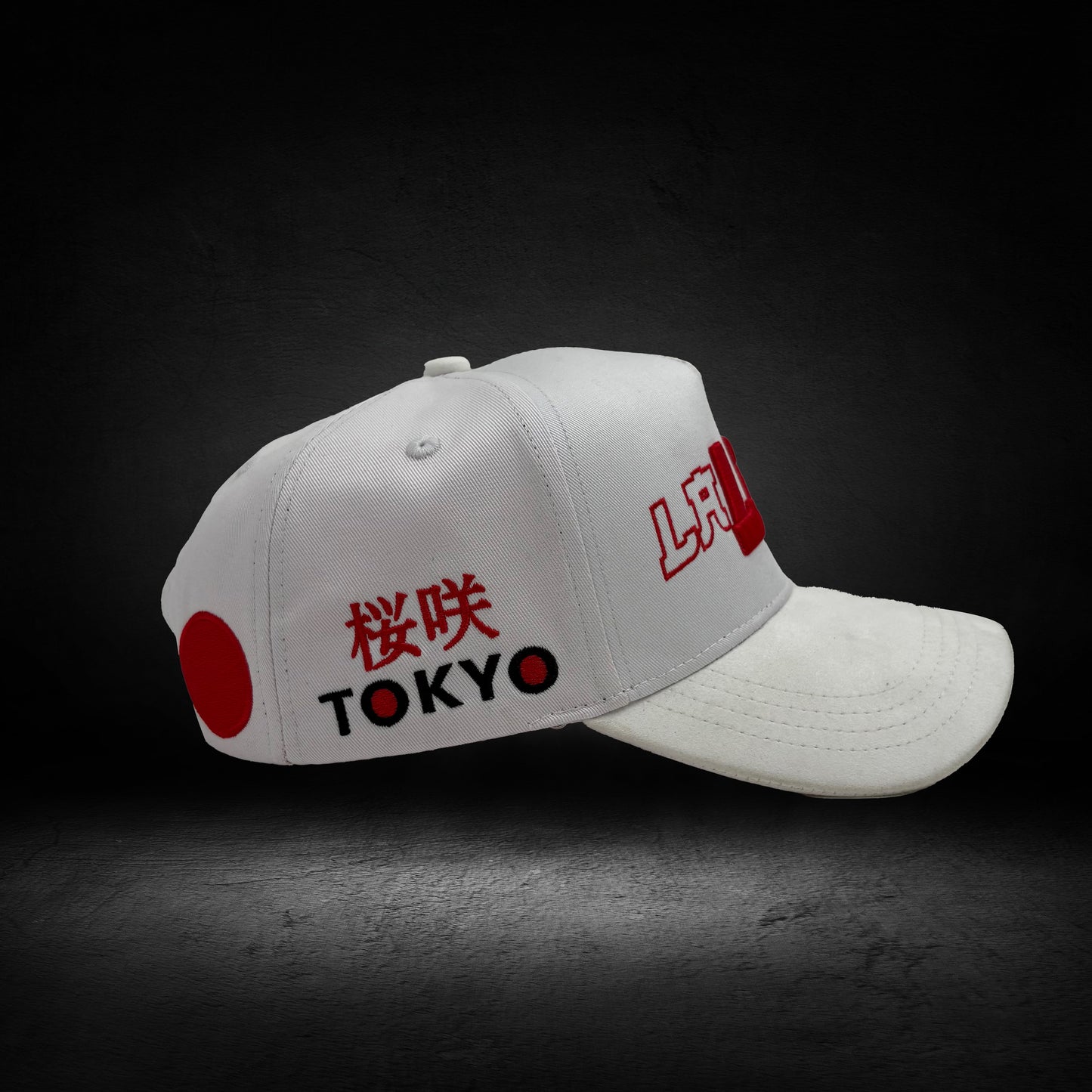 LA X TOKYO.